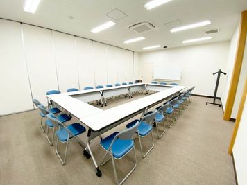 名古屋会議室 法研中部久屋大通店 第1会議室の室内の写真