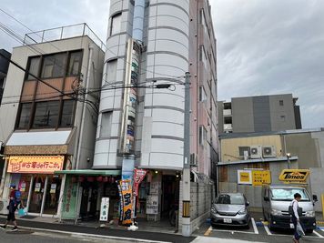 minoriba_杉本町駅前店 レンタルサロンの外観の写真