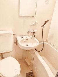 シャワーもどうぞ🚿（お湯出ません） - Y・Mパートナーシップ７１８　 名東星ヶ丘店 Ｙ・Mパートナーシップ　718　 名東区　星ヶ丘店の室内の写真