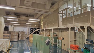 梱包場の詰所 - 読売大阪プリントメディア　高石工場 撮影スタジオ・撮影スペース・レンタルスタジオ・工場・印刷工場の室内の写真