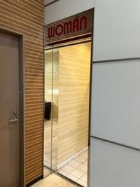 カラオケビッグエコー 屋島店 《2名利用》テレワーク専用ルーム【Type S】の室内の写真