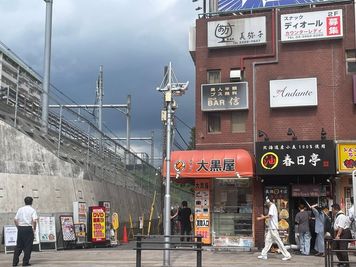 いい会議室高田馬場 タックイレブン高田馬場710 【2名利用専用】【高田馬場駅徒歩1分】4名会議室（RoomD）の室内の写真