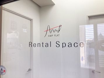 AMP FLAT R.S Rental Spaceの室内の写真