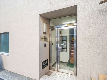 貸会議室ルームス神田店  	【ROOMs神田店 第1会議室】会議室プランの外観の写真