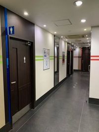 カラオケビッグエコー 池袋西口駅前店 《1名利用》テレワーク専用ルームの室内の写真