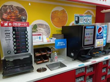 カラオケビッグエコー 五反田西口店 《9～10名利用》会議・打ち合わせ用ワークルーム【サイズL】の室内の写真