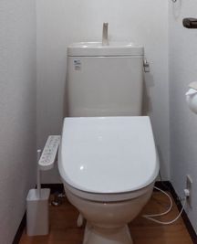 ウォシュレット付きトイレとなります。 - アーネスト船橋の設備の写真