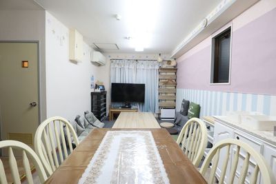 スペース正面 - FAIRY町田 フェミニンルームの室内の写真