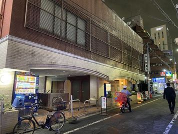 新宿歌舞伎町能舞台の外観の写真