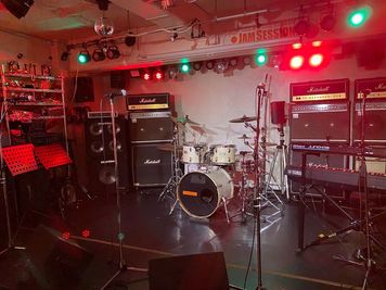 ふれあいスペース 御徒町オレンジ ふれあいスペース 御徒町A ライブハウスJAM SESSIONの室内の写真