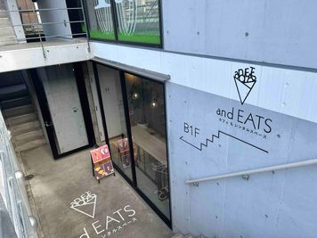 andEATS 矢野口駅前店 andEATS矢野口駅前店【半個室③】の外観の写真