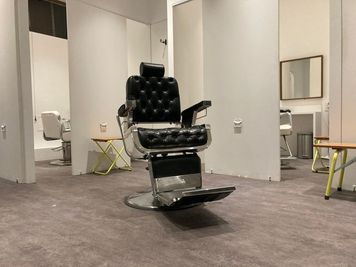 大名Fビル SALON GALLERY F（BARBER ROOM）の設備の写真