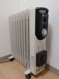 エアコンがありませんがパワフルなオイルヒーターでお部屋が足元から暖まります。 - ネモト第三ビル ゾーンシェアサロンカシワの設備の写真