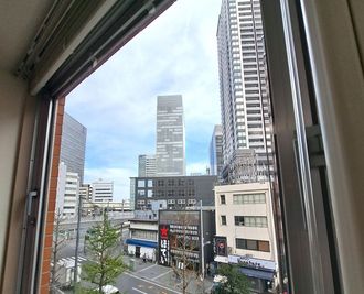 【Brenz横浜】横浜駅2分★アクセス抜群★ 横浜駅東口徒歩2分／3階308の室内の写真