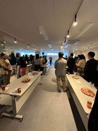 実際のパーティーの様子です。 - スタジオパックス南浦和本社店 〈45帖〉各種パーティーや歓送迎会に！【11〜30名様プラン】の室内の写真