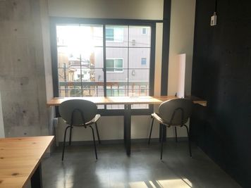 coworking space HITOSHIGOTO 【全室貸切りプラン】HITOSHIGOTOの室内の写真