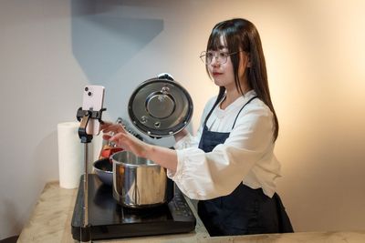 リノスペkitchen新宿御苑 【6~10名様専用】レンタスペース/レンタルキッチン/パーティの室内の写真