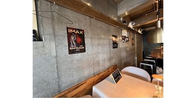 レンタルスペース「コマザワ246」 飲食店の室内の写真