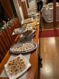 銀婚式お料理（ご利用お客様による提供） - 音楽サロン・シャコンヌの室内の写真