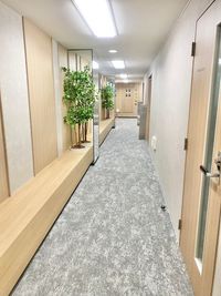 【PARM-CITY131貸会議室　Room4A】写真は2024年4月にリニューアルした5F共用廊下です｜ - PARM-CITY131貸会議室 仙台｜PARM-CITY131貸会議室　Room4A｜最大59名のその他の写真