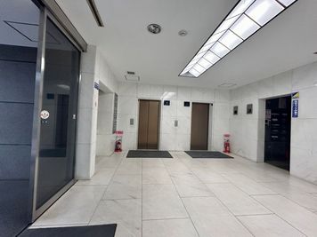 【エントランス】 - TIME SHARING 日本橋蛎殻町東急ビル Meeting Room Aの入口の写真