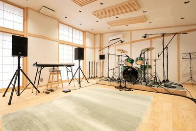 サウンドスタジオ - レンタル撮影、録音スタジオ「MOKUSEI STUDIO」 MOKUSEI  STUDIOの室内の写真