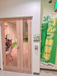 インドアゴルフ練習場 sakuttoGOLF 福岡天神店の入口の写真
