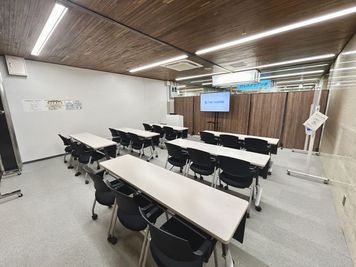 【約48.64㎡の使いやすい会議室】 - TIME SHARING 竹橋 パレスサイドビル 1Fの室内の写真