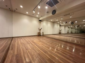 川崎　レンタルスタジオ　STUDIO BUZZ 102st の室内の写真