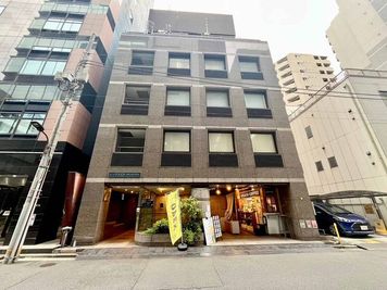 【ビル外観】 - TIME SHARING 御成門 SANPU BUILDING 3Fの外観の写真