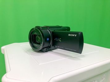 SONY・AX60
動画撮影機材セットでのみ貸し出し - Studio edone クロマキースタジオ（グリーンバック）の設備の写真