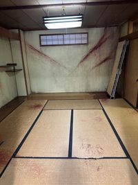 《207》恐怖の血糊部屋（大） - 本町撮影スタジオの室内の写真