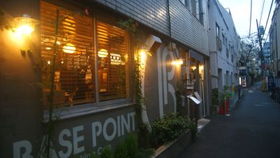 ベースポイント 【パーティ・懇親会】カフェ貸切の外観の写真