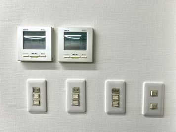 【空調・電気スイッチは入り口付近にございます】 - TIME SHARING 浅草SCRビル   6Aのその他の写真