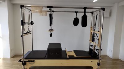 sr pilates studio　四谷 【見学プラン】sr pilates studio 四谷の室内の写真