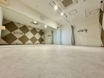 福岡博多駅前 レンタルスタジオ STUDIO BUZZ 1stの室内の写真