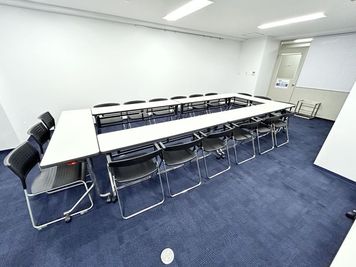 名古屋会議室 錦ハーモニー店 第1会議室の室内の写真