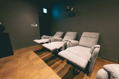 440_CINEMA-X／BASE池袋の室内の写真