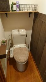 トイレ - MOYS GARDEN 山の上で眺望good！テラス・ロフト付アメリカンな隠れ家的一軒家の室内の写真