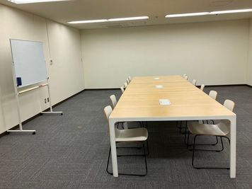 東日本不動産仙台ファーストビル ファーストビル8階会議室の室内の写真