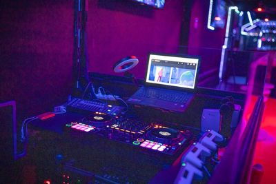 DJブース - JetGクラブ＆バー赤坂 レンタルスペースの室内の写真