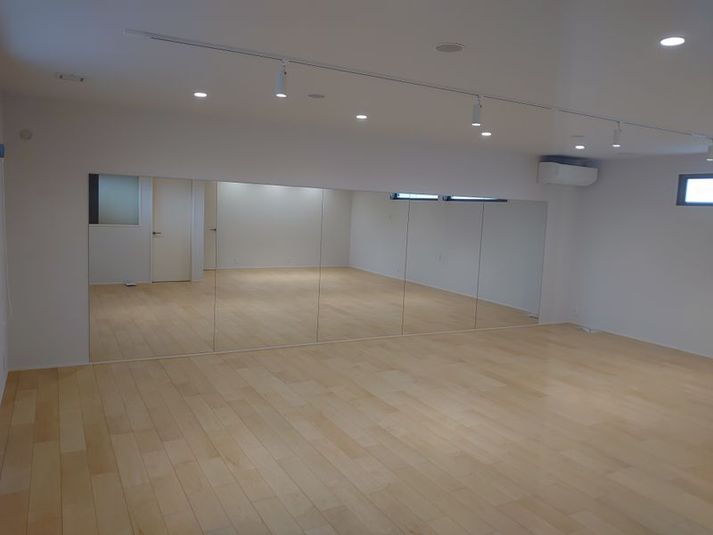 スタジオゆうタウン ヨガ・ダンススタジオレンタルスペースの室内の写真