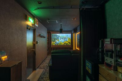 555_SpemoCINEMA新橋2ndの室内の写真