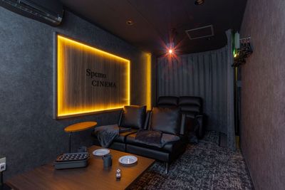 555_SpemoCINEMA新橋2ndの室内の写真