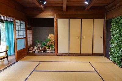 和室と縁側をご自由にご利用いただけます - コワーキング＆シェアオフィスCOMMUNE泉佐野 和室撮影スタジオの室内の写真