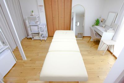 部屋全体 - レンタルサロンtreat自由が丘２号店 完全個室プライベートサロンの室内の写真