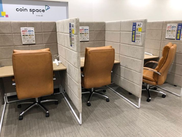 コインスペース吉祥寺パルコ店 1人用席（通話・会話OK）の室内の写真