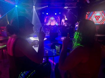 京都・最強のパーティー空間！音楽ライブ・ダンス・MV撮影・上映会・カラオケ大会・各種パーティー等なんでもできる夢のスペース♪ - ライブハウスEN-LAB.