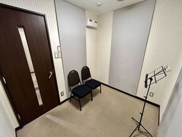 【楽器演奏、歌唱、ボイストレーニングなどにぜひご活用ください！】 - TIME SHARING 銀座 旗ビル roomCの室内の写真