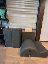 「スパインコレクター」「ジャンピングボード」「リフォーマーボックス」motion care pilates製
 - SHINJUKU Pilates studio１【Bスペース】 新宿で一番駅近＆最安＆広い最高品質な”マシン”ピラティススタジオの設備の写真